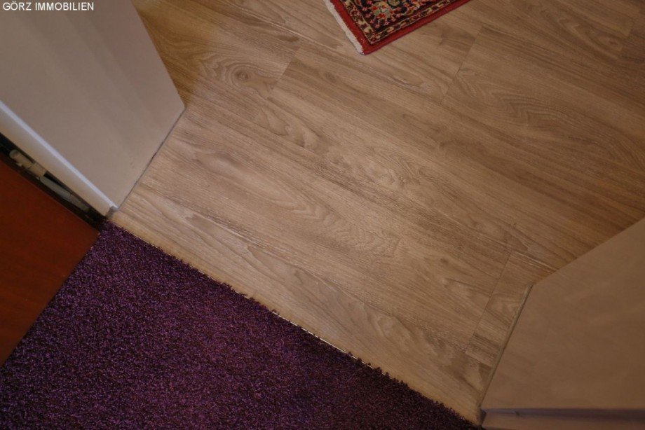 Neu: Vinyl-Fu�bodenbelag Etagenwohnung Pinneberg