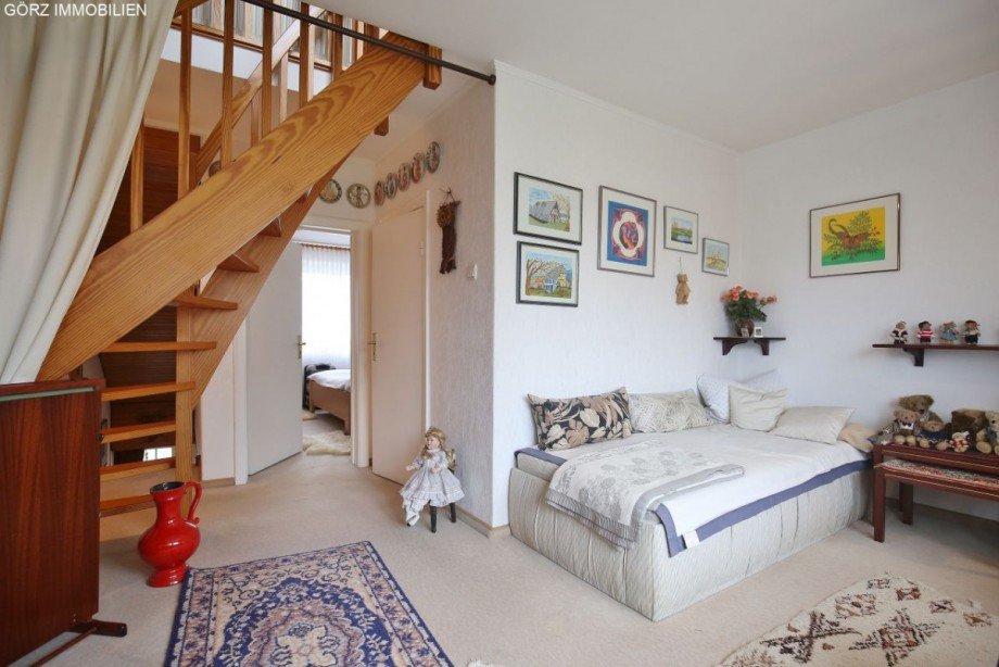 Zimmer OG, Treppe zum DG Reihenmittelhaus Norderstedt