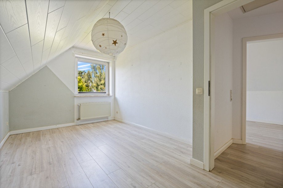Zimmer 2 OG Einfamilienhaus Quickborn