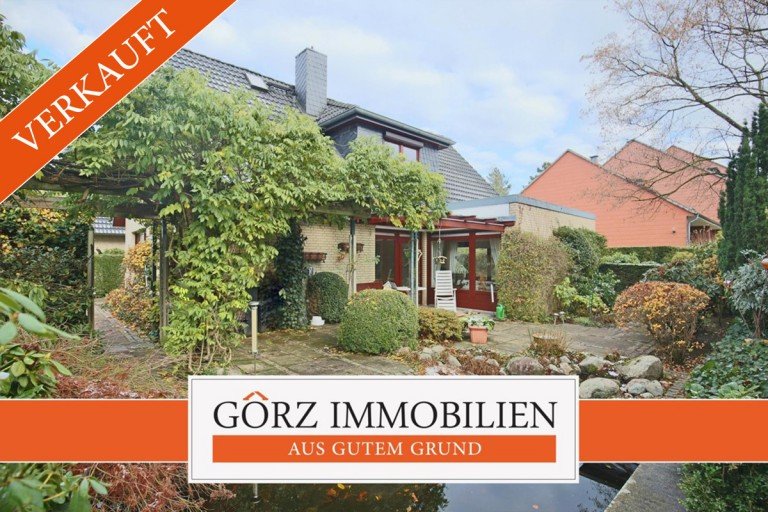 MC16438 Norderstedt Einfamilienhaus *VERKAUFT*Gro�z�giges Ein-Zweifamilienhaus in beliebter Lage N�he Norderstedt Mitte