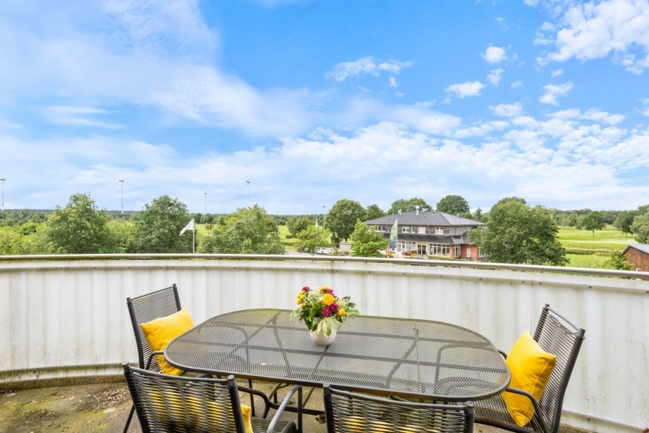 gro�er Balkon Etagenwohnung Bad Bramstedt