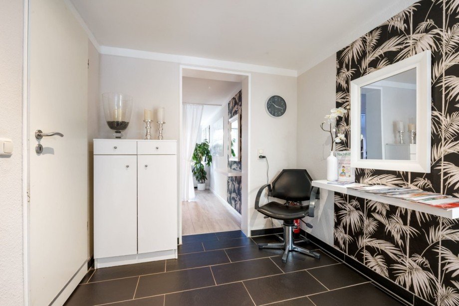  Wohn- / Gesch�ftshaus Quickborn