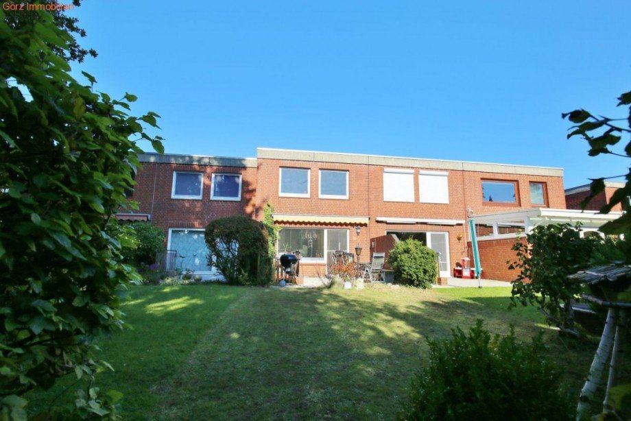 Blick vom hinteren Garten Reihenmittelhaus Norderstedt