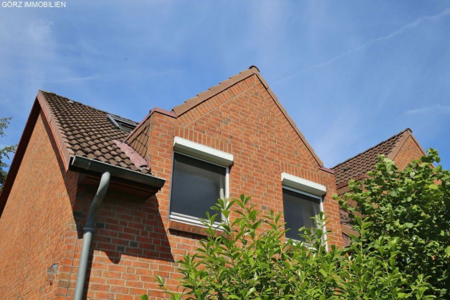 Au�enjalousien Reihenendhaus Pinneberg