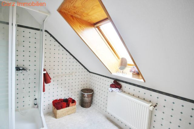 Bad mit Dusche im DG Einfamilienhaus Ellerau