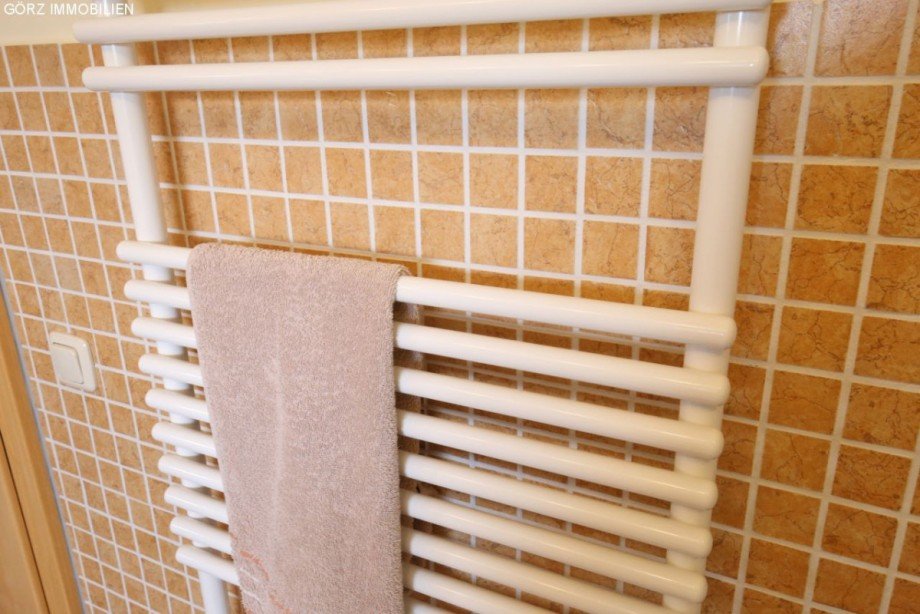 Handtuchhalter im Vollbad Reihenendhaus Pinneberg