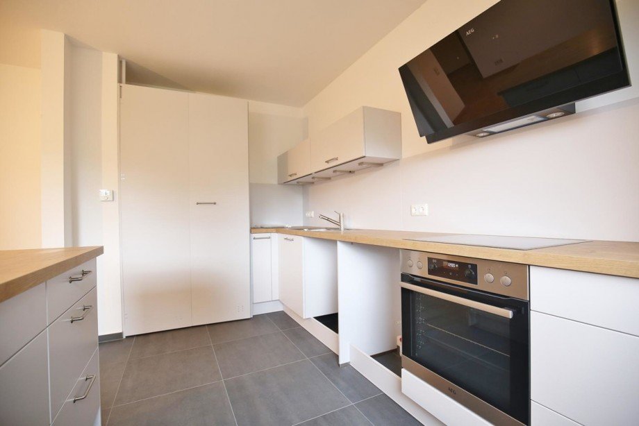 moderne Einbauk�che Etagenwohnung Quickborn