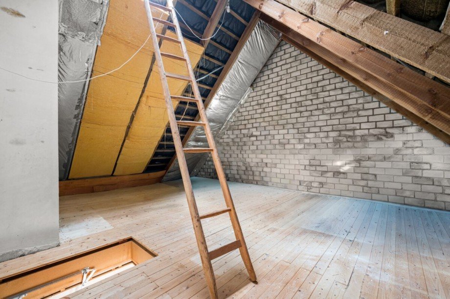 Spitzboden Reihenhaus Norderstedt