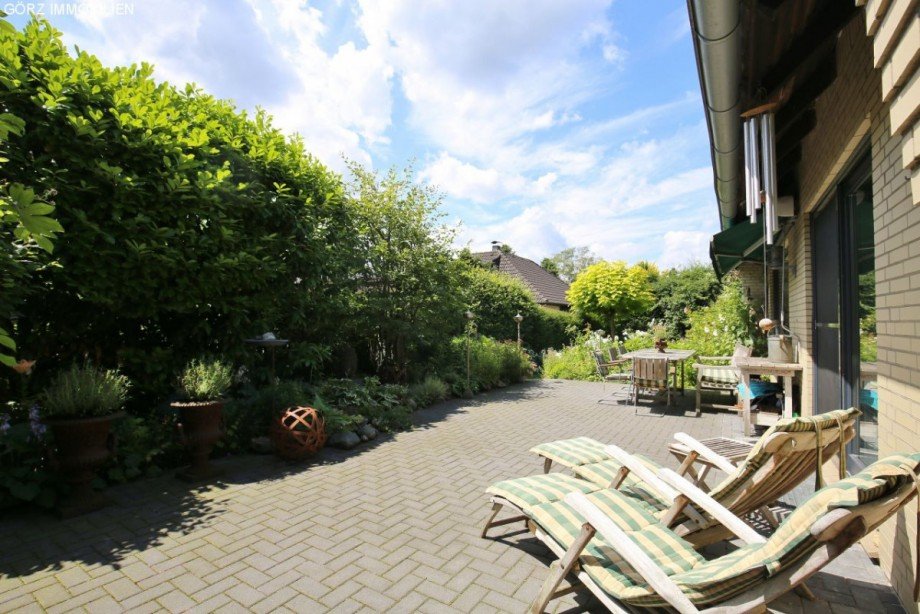 sonnige Terrasse Einfamilienhaus Pinneberg