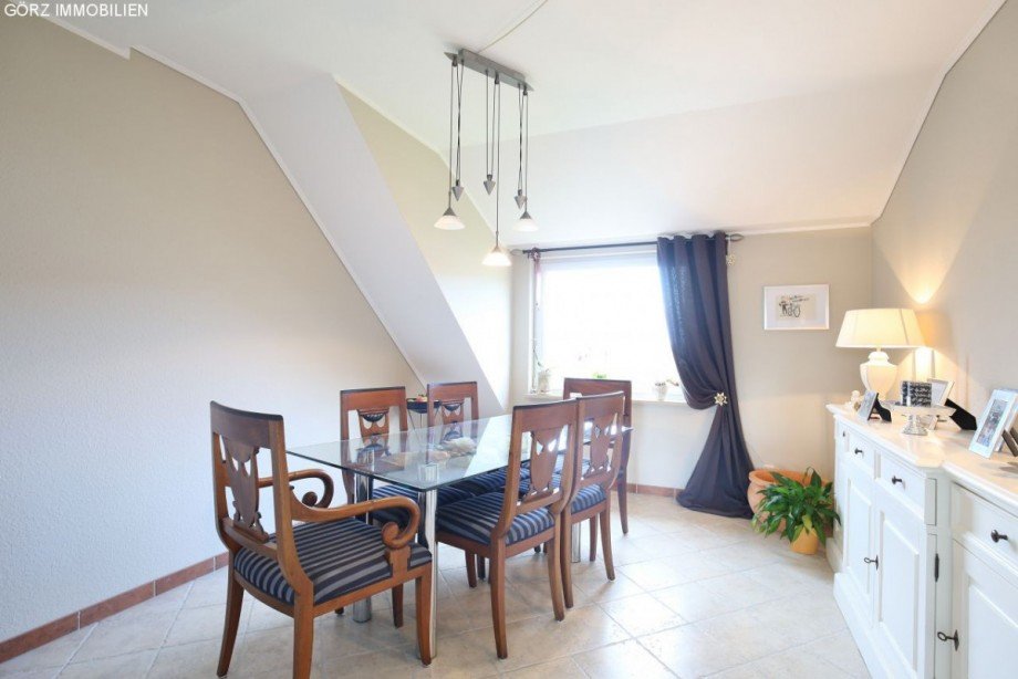 Esszimmer bzw. Schlafzimmer Maisonettewohnung Henstedt-Ulzburg