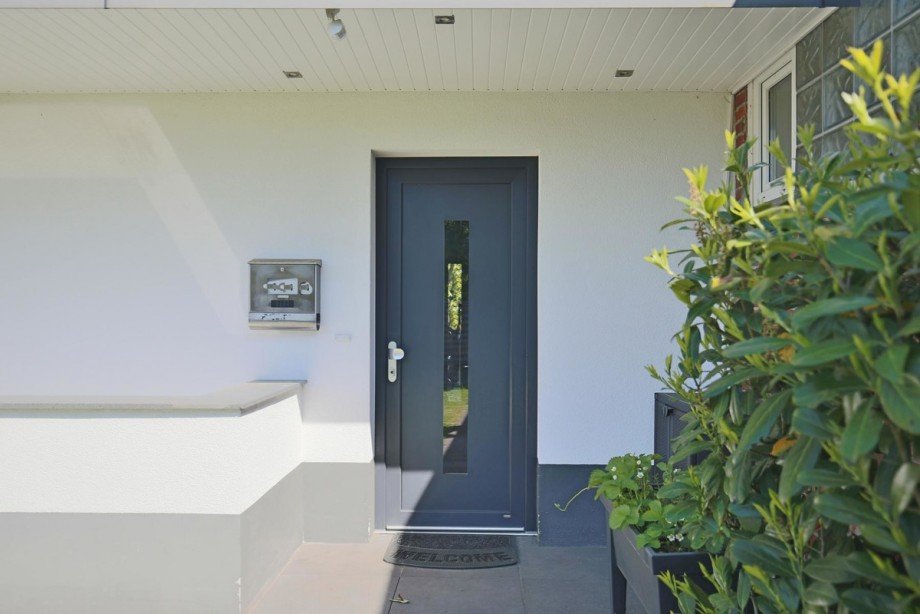 Eingangst�r Terrassenwohnung Schenefeld