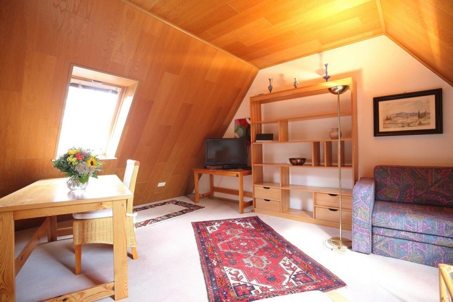 Zimmer I Dachgeschoss Reihenendhaus Norderstedt