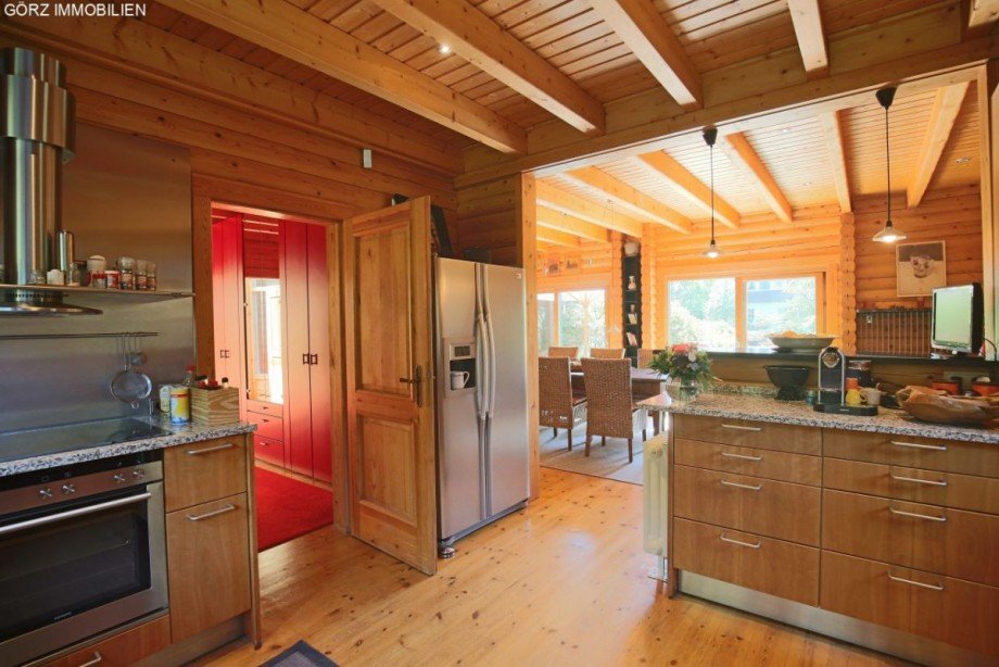 Hochwertige Holzk�che B�rohaus Kaltenkirchen