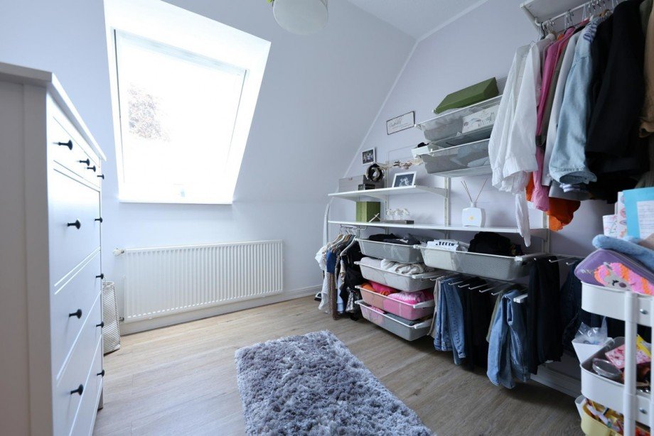 Ankleidezimmer Einfamilienhaus Borstel Hohenraden