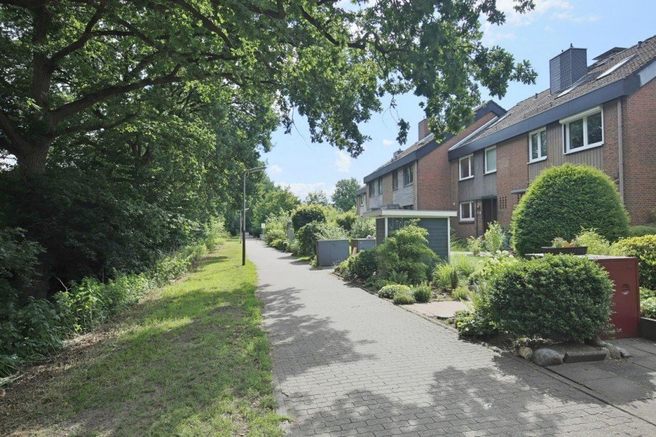 Zuwegung Reihenmittelhaus Norderstedt
