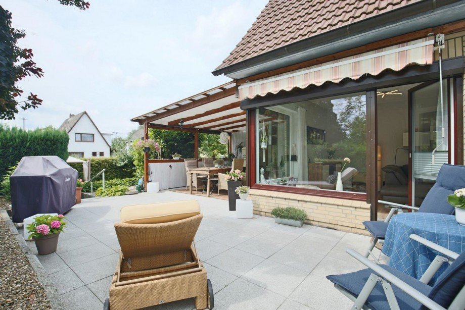 S�d-Terrasse Zweifamilienhaus Norderstedt
