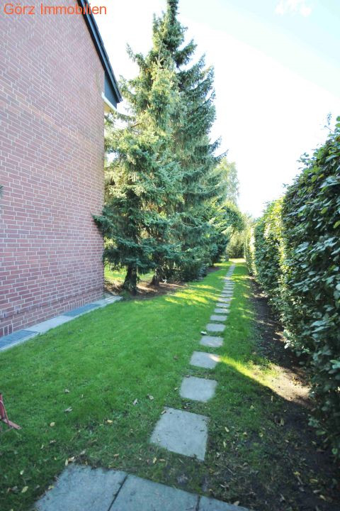 Der Weg zum Parkplatz Terrassenwohnung Hamburg