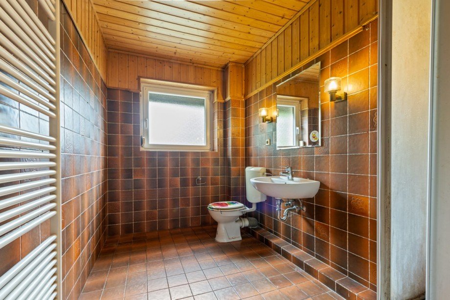 G�stebad mit Dusche im EG Einfamilienhaus Nahe