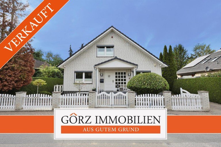  B�nningstedt Einfamilienhaus *VERKAUFT* Gro�z�giges Einfamilienhaus in Sackgasse mit Vollkeller im beliebten B�nningstedt!