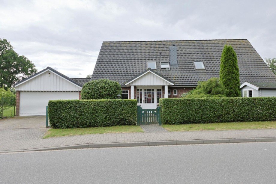  Einfamilienhaus Borstel Hohenraden