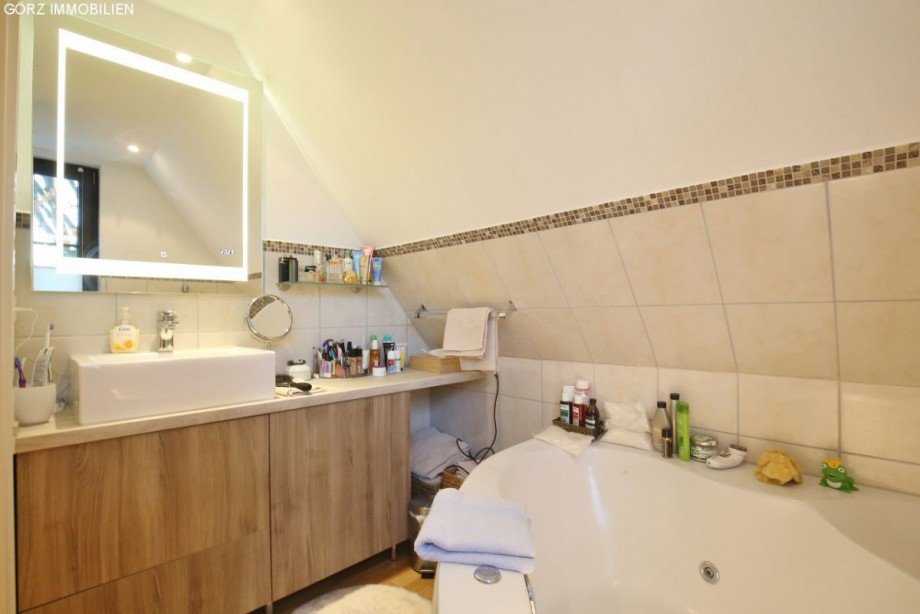 Badezimmer im OG Einfamilienhaus Halstenbek