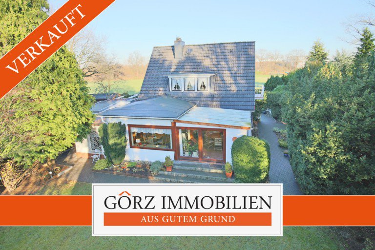 Falkenbergstra�e Norderstedt Einfamilienhaus *VERKAUFT* Romantisches Einfamilienhaus mit Traum-Wintergarten und Kamin