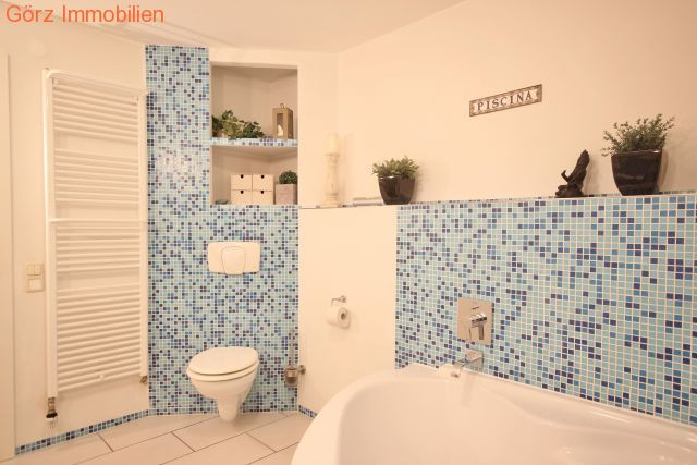 UG Bad (mit Handtuchheizk�rper) Reihenhaus Quickborn-Heide