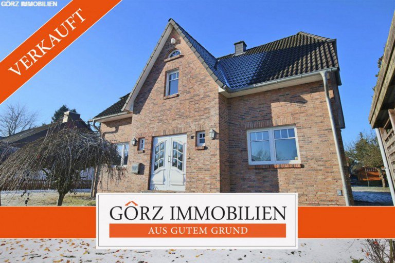  Norderstedt Einfamilienhaus *VERKAUFT* - Sch�nes Friesenhaus mit Vollkeller auf tollem gro�en Grundst�ck!