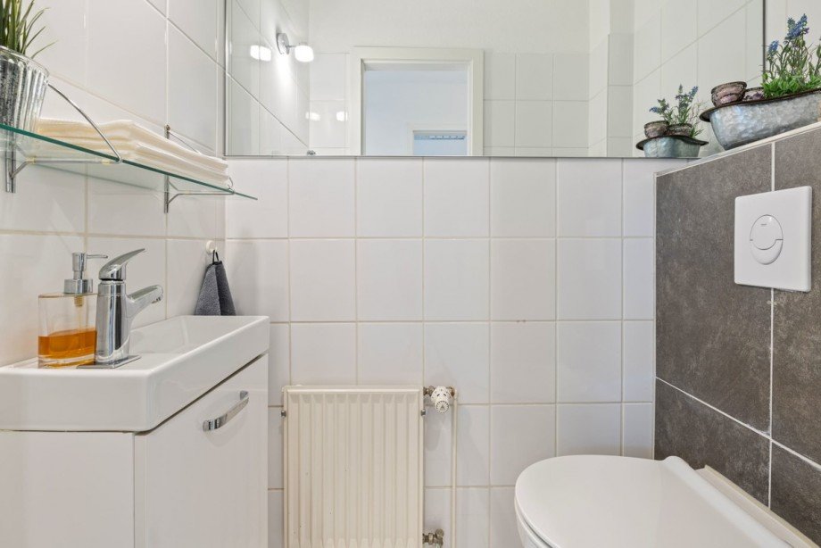 G�ste-WC Doppelhaush�lfte Henstedt-Ulzburg