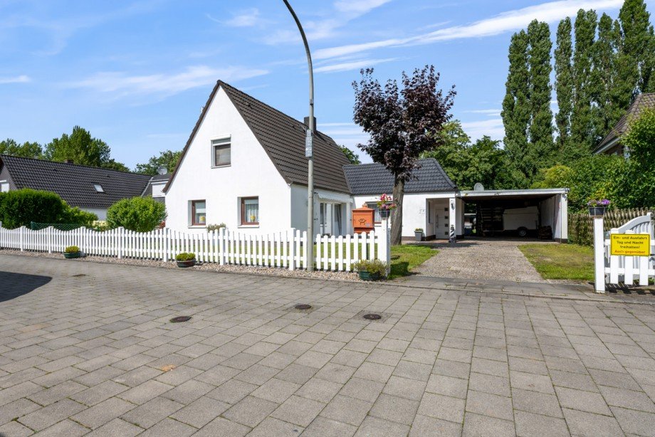 Stra�enansicht Einfamilienhaus Hamburg Horn