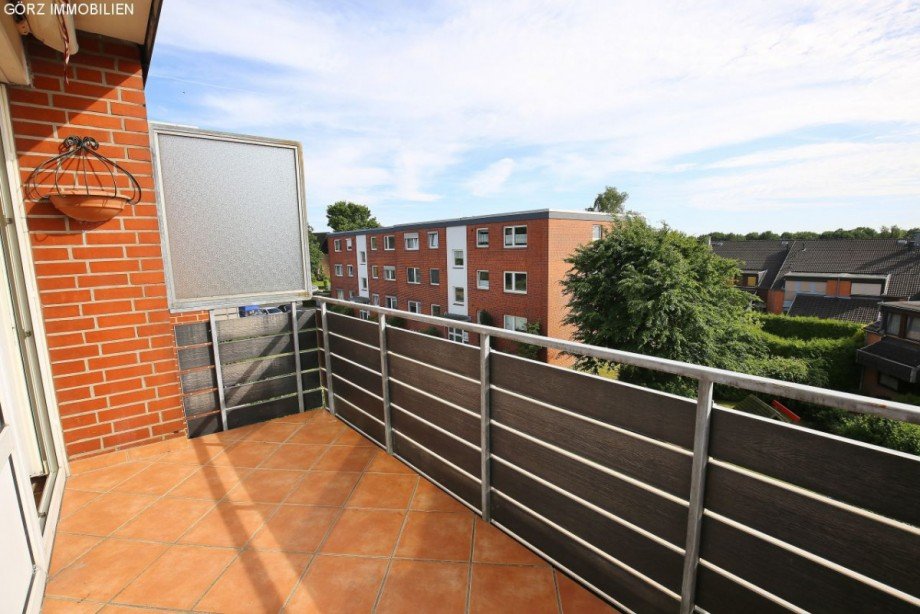 Ansprechend geflliest Dachgeschosswohnung Henstedt-Ulzburg