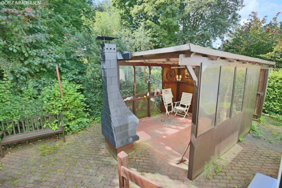 kleine �berdachte Terrasse Einfamilienhaus Quickborn
