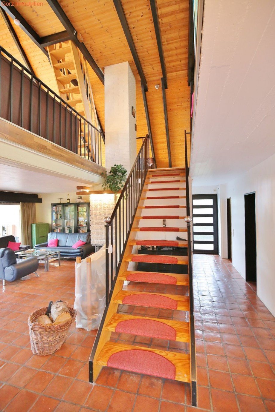 Treppe nach oben Einfamilienhaus Pinneberg