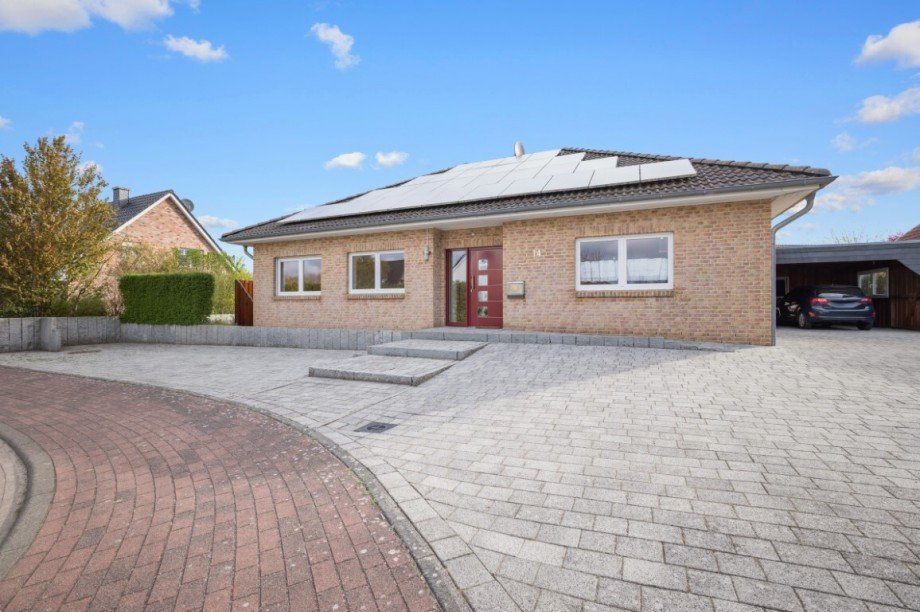 drei Freistellpl�tze Einfamilienhaus Gro�enaspe