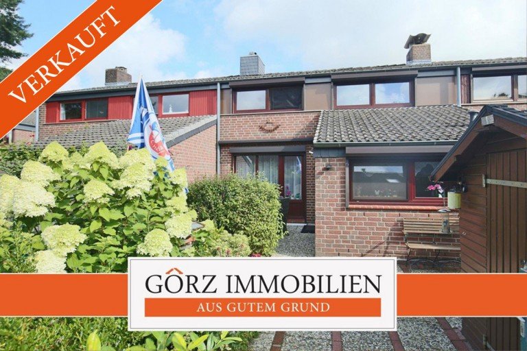 CW13669 Norderstedt Reihenmittelhaus *VERKAUFT* - Geräumiges Reihenhaus mit Tiefgaragenstellplatz und Kamin!