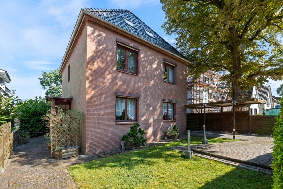linke DHH Zweifamilienhaus Hamburg