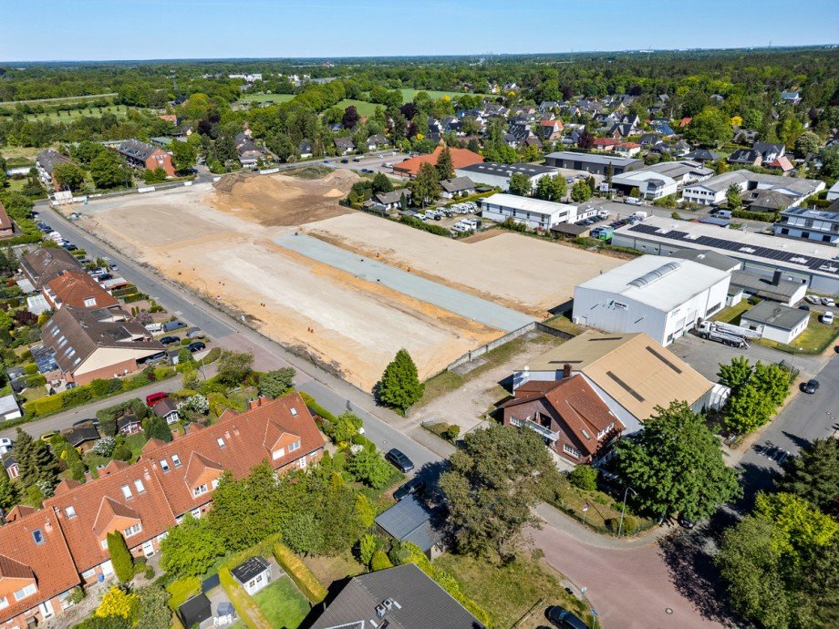 Gewerbepark Neue Mitte Wohn- / Gesch�ftshaus Quickborn