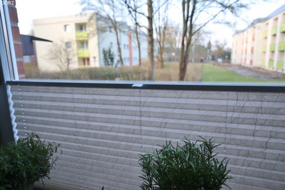 Pliss�es Etagenwohnung Pinneberg