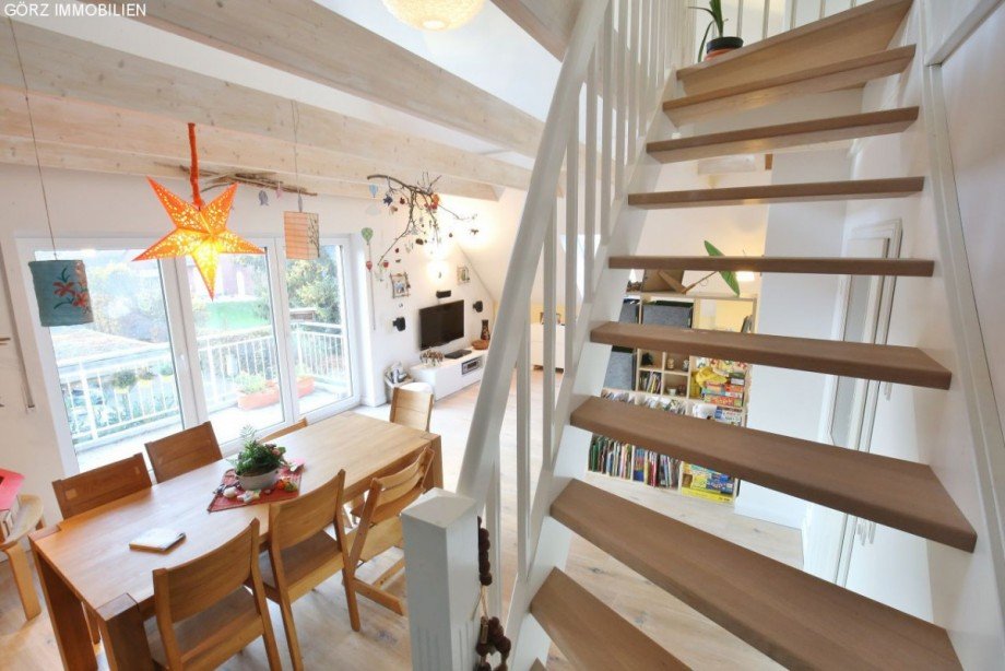 Treppe zum Spitzboden Maisonettewohnung Elmshorn