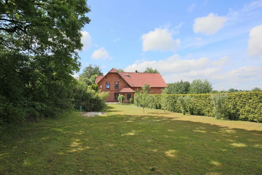 Garten Wohnung 1 Mehrfamilienhaus Bargfeld-Stegen
