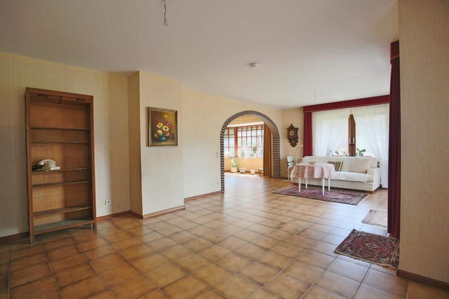 Gro�z�giger Wohnbereich EG Einfamilienhaus Norderstedt