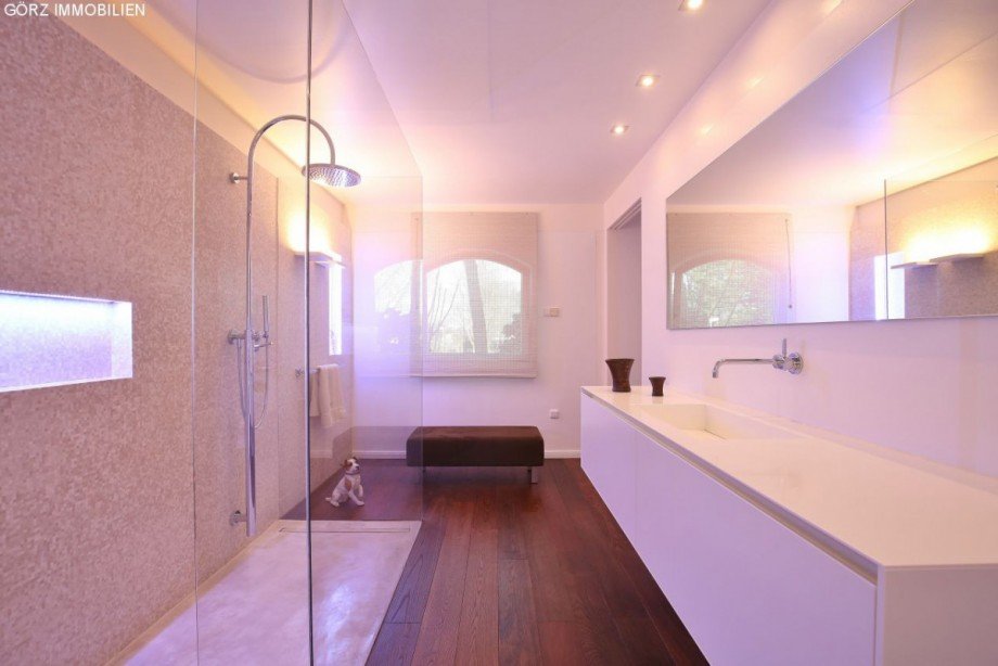 Klare Linien und extravagante Ausstattung Einfamilienhaus Sieversh�tten