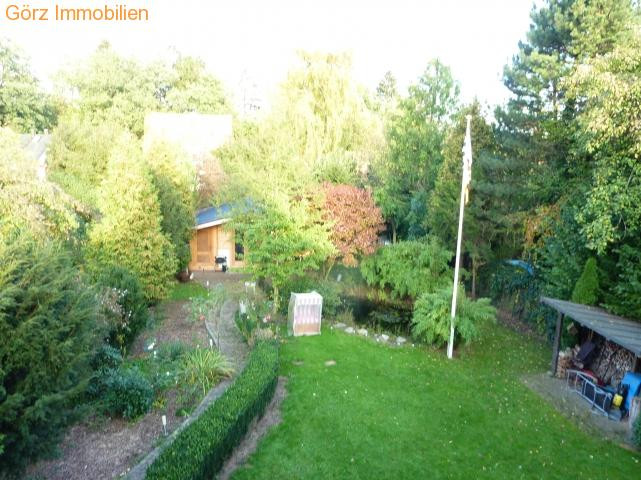 Ausblick in den Garten Einfamilienhaus Hamburg