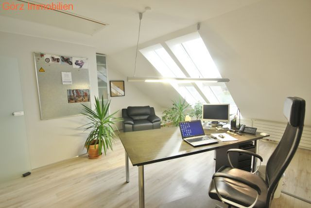 DG - tolles B�ro oder Kinderzimmer Reihenhaus Quickborn-Heide