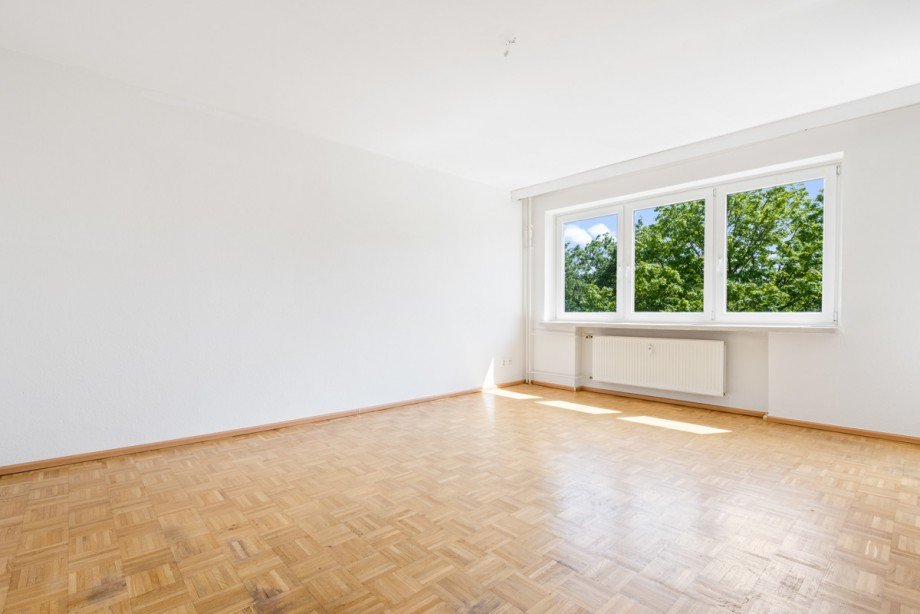 Wohnzimmer mit Parkettboden Etagenwohnung Norderstedt