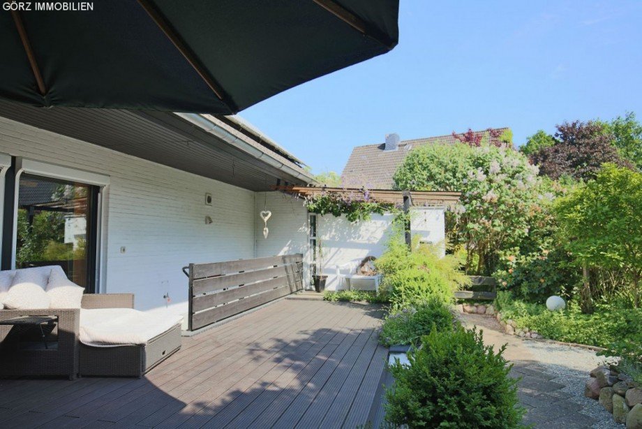 �berdachte Terrasse Einfamilienhaus Kaltenkirchen