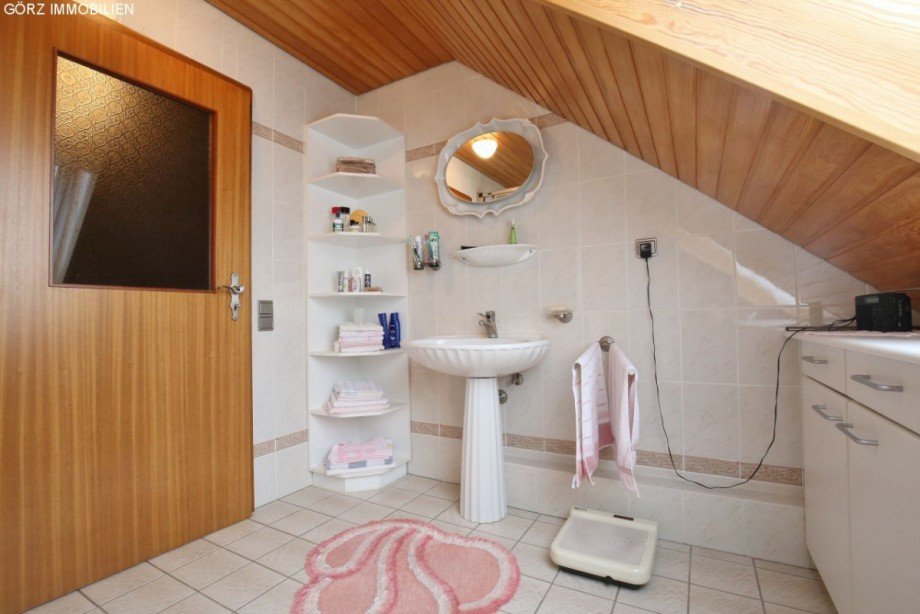 Badezimmer OG Einfamilienhaus Alveslohe
