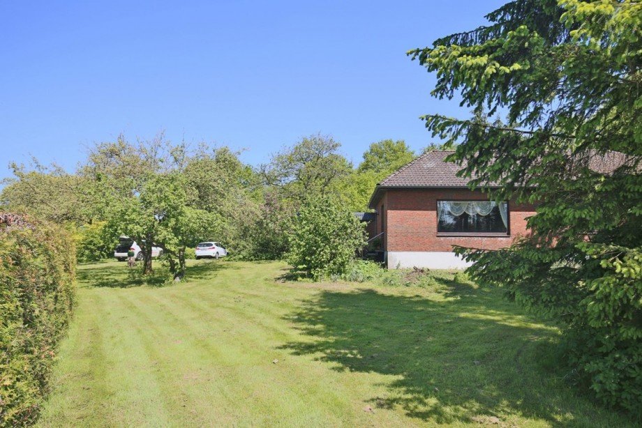 Garten Bungalow Gro�enaspe