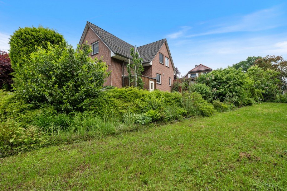zus�tzliche Gartenfl�che Einfamilienhaus Henstedt-Ulzburg