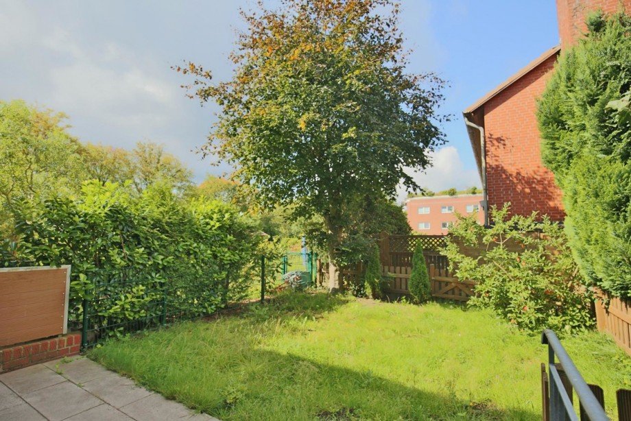 S�d-West-Ausrichtung Reihenmittelhaus Norderstedt